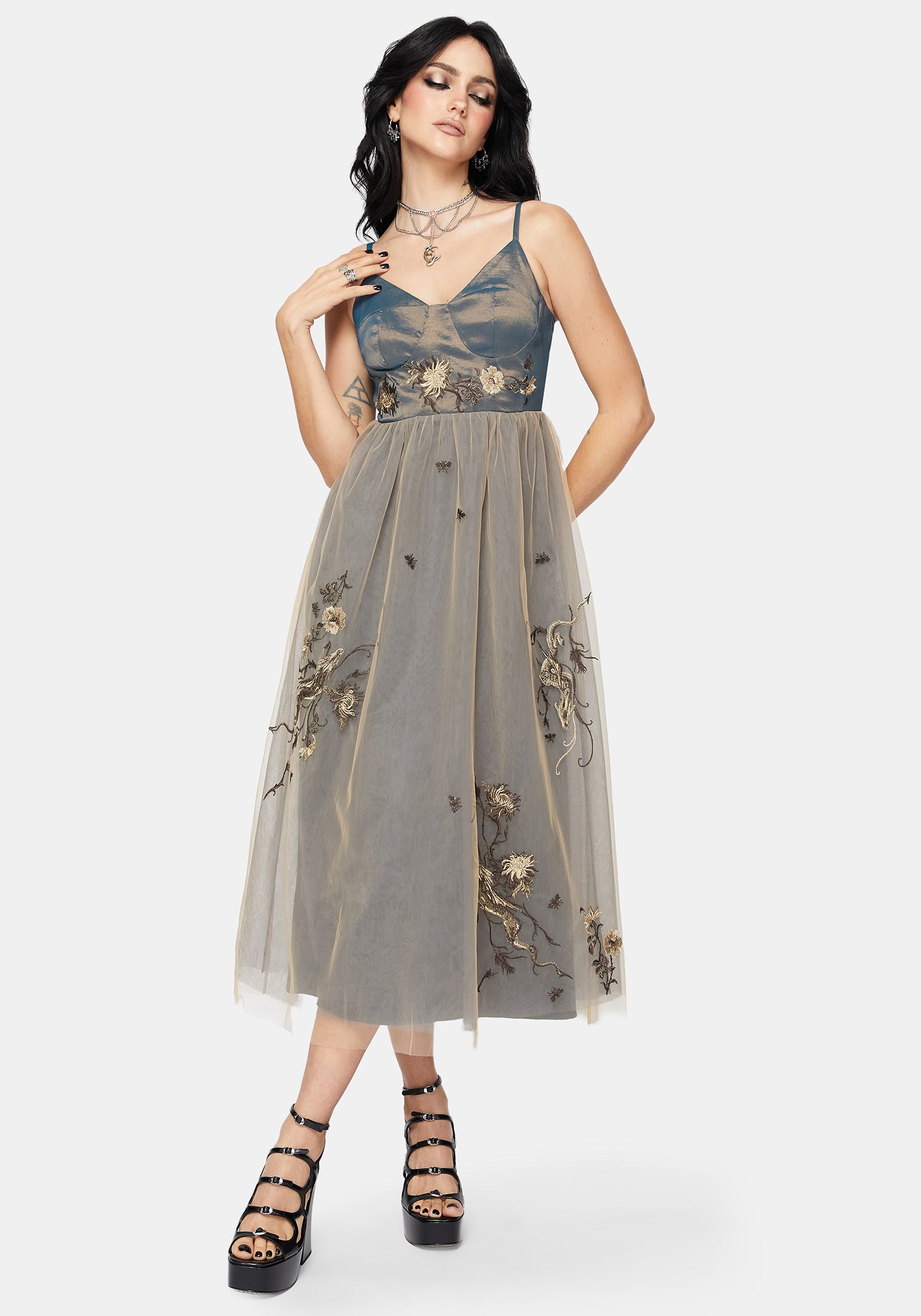 DR3135-UK6_WHIMDRAGONEMBROIDEREDTULLEMIDAXIDRESS_1_91c9f709-2329-4017-9452-f01cd0c6fa52