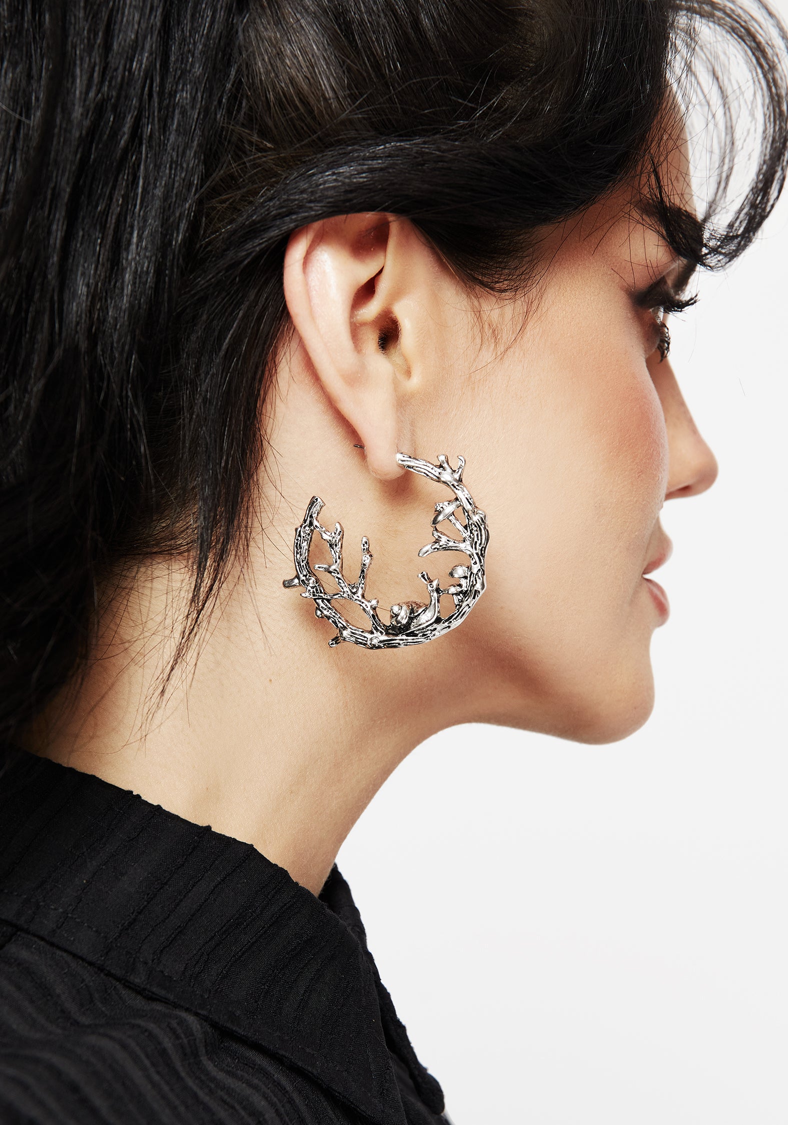 JE2143_ZINNIAHOOPEARRING-SILVER8775