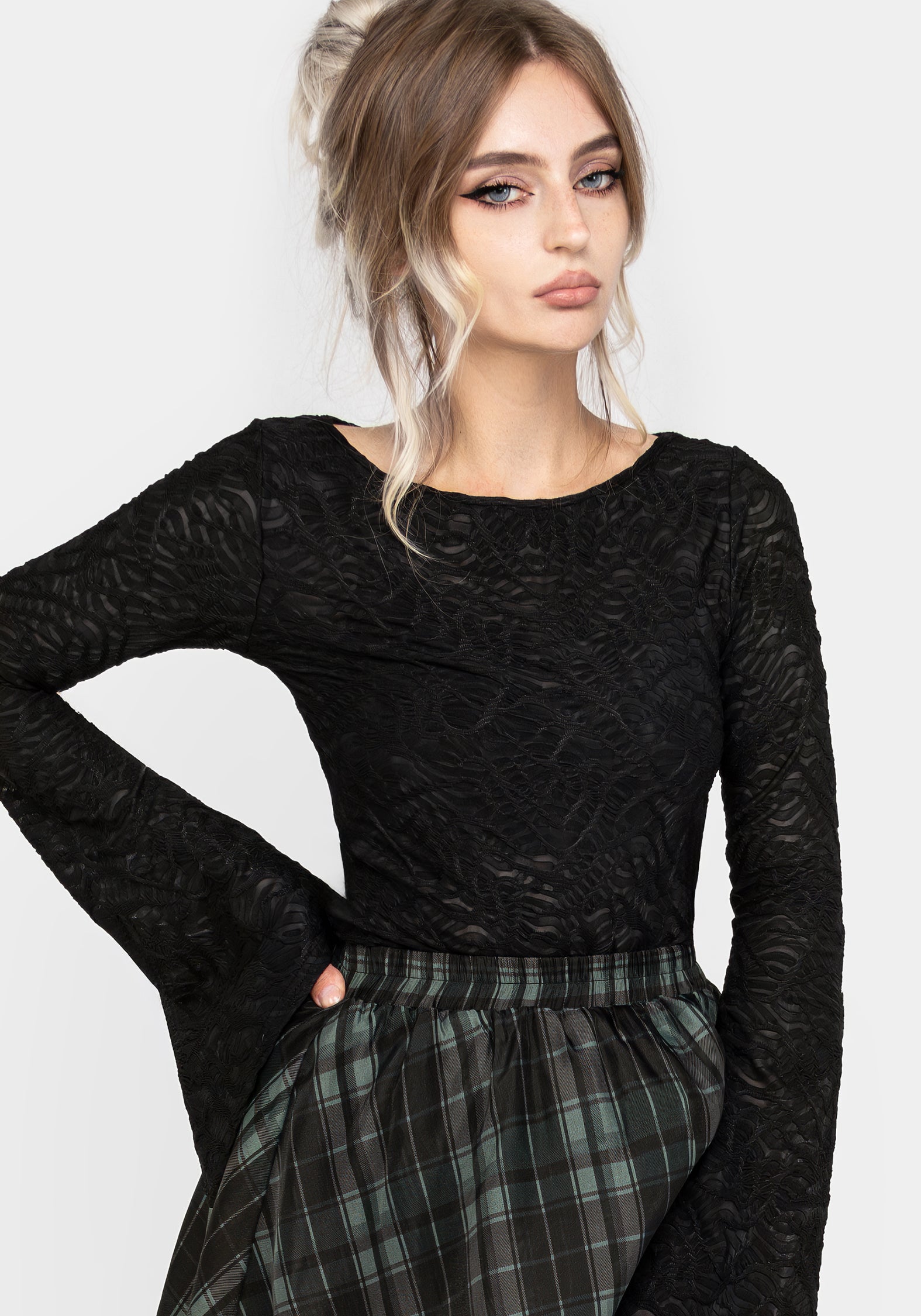 OPT_1_SS24M672-_REINETTE-FLUTE-SLEEVE-TOP_001-CROP