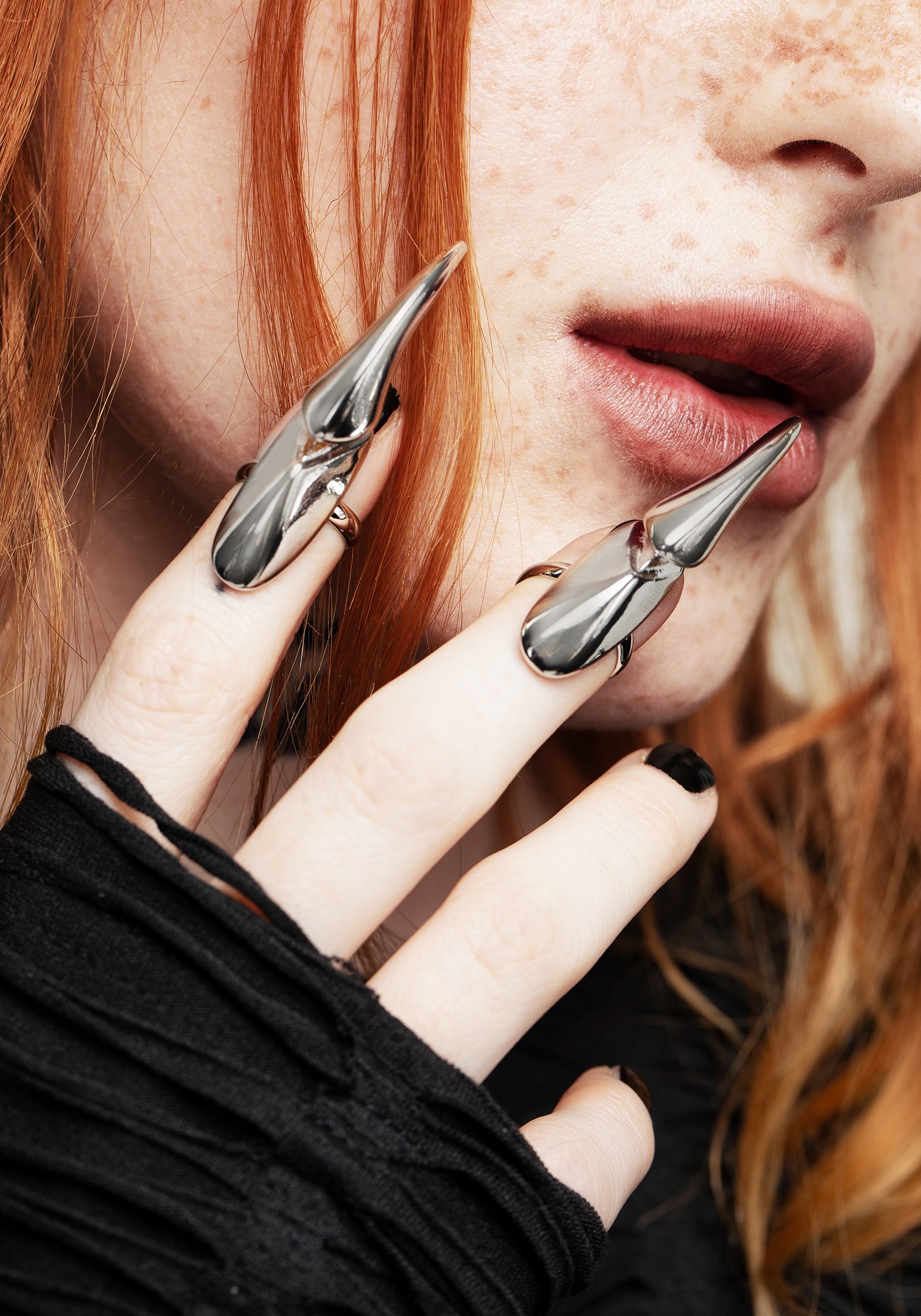 SS24TS634_Alma_Adjustable_Nail_Ring_Set_1