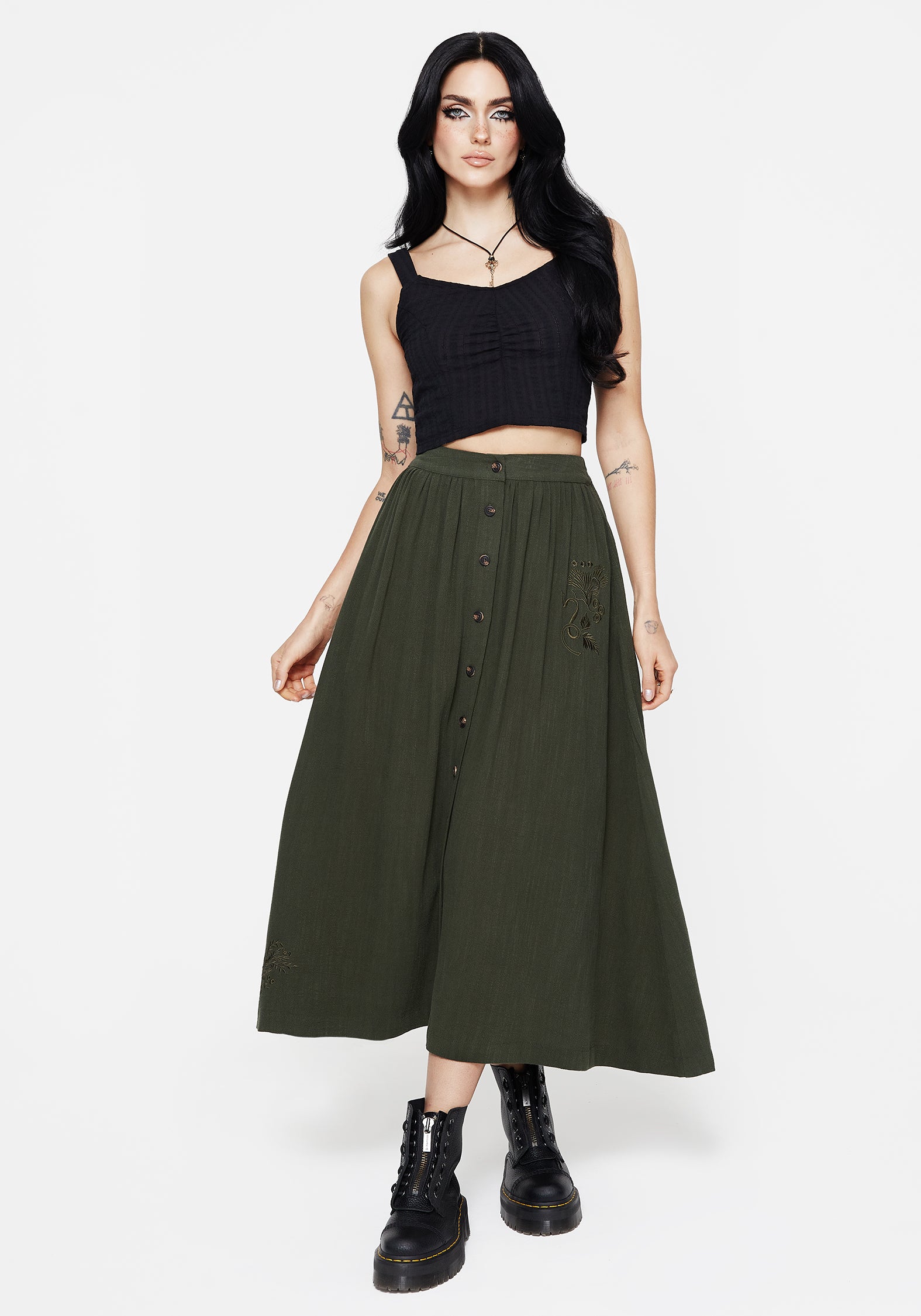 SS25BT1139_FOLIATEFLORALEMBROIDEREDBUTTONUPMIDAXISKIRT5317