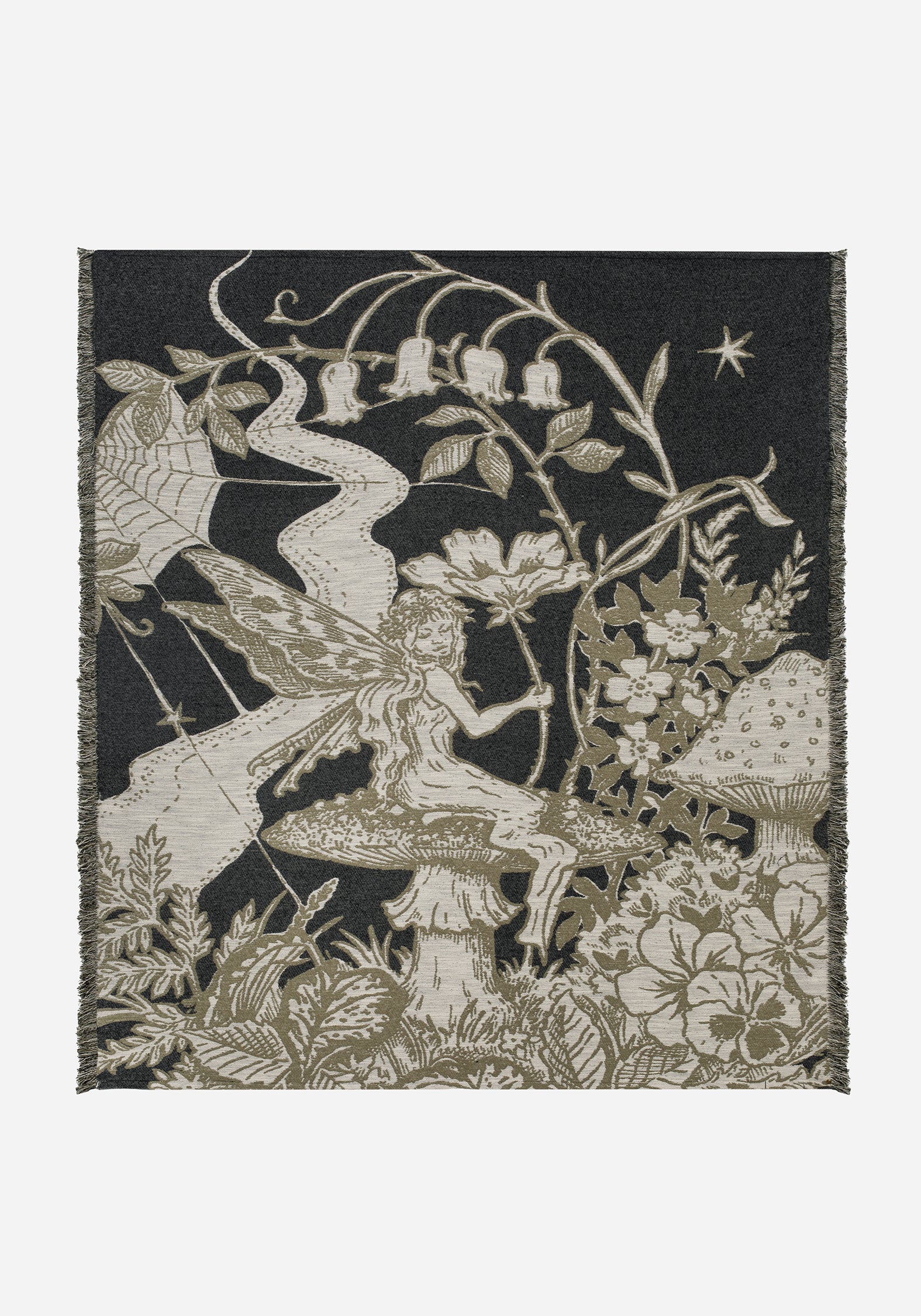 SS25SF1790_MAYPOLEFAIRIESTAPESTERYBLANKET_001